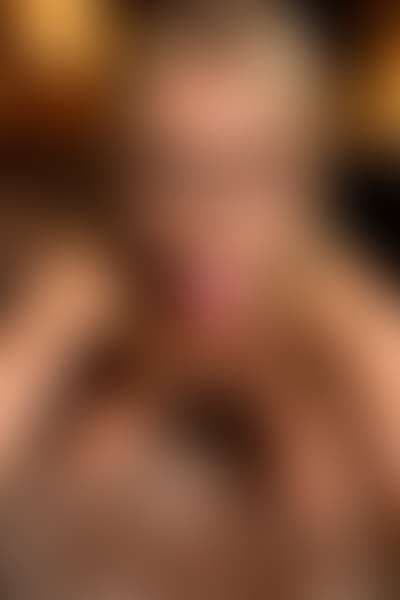 Ella gallery 2