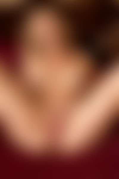 Camila gallery 6