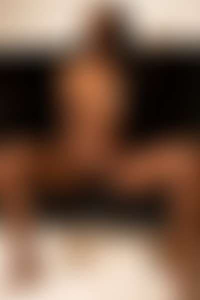 Mia gallery 4