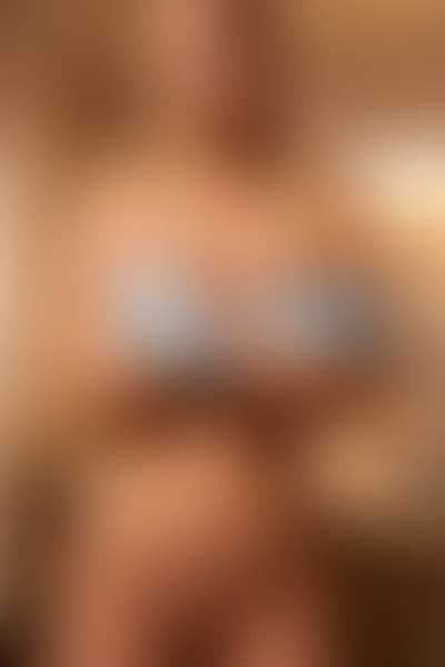 Zoey gallery 6