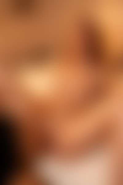Emma and Destiny gallery 3